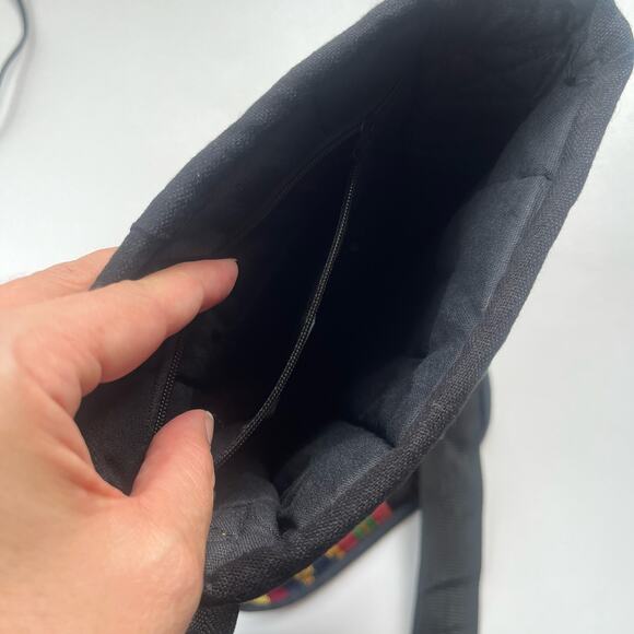 UPAVIM Crafts Guatemalan Crossbody Purse Southwestern Flap Top New Handmade - Picture 7 of 12